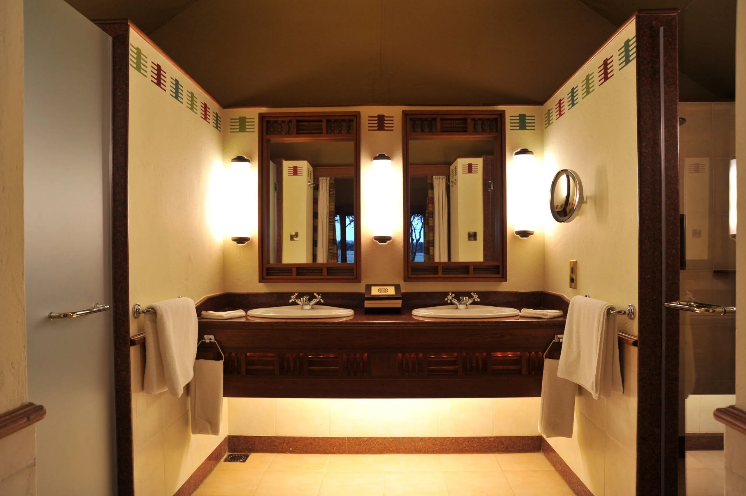 Bathroom-1-scaled