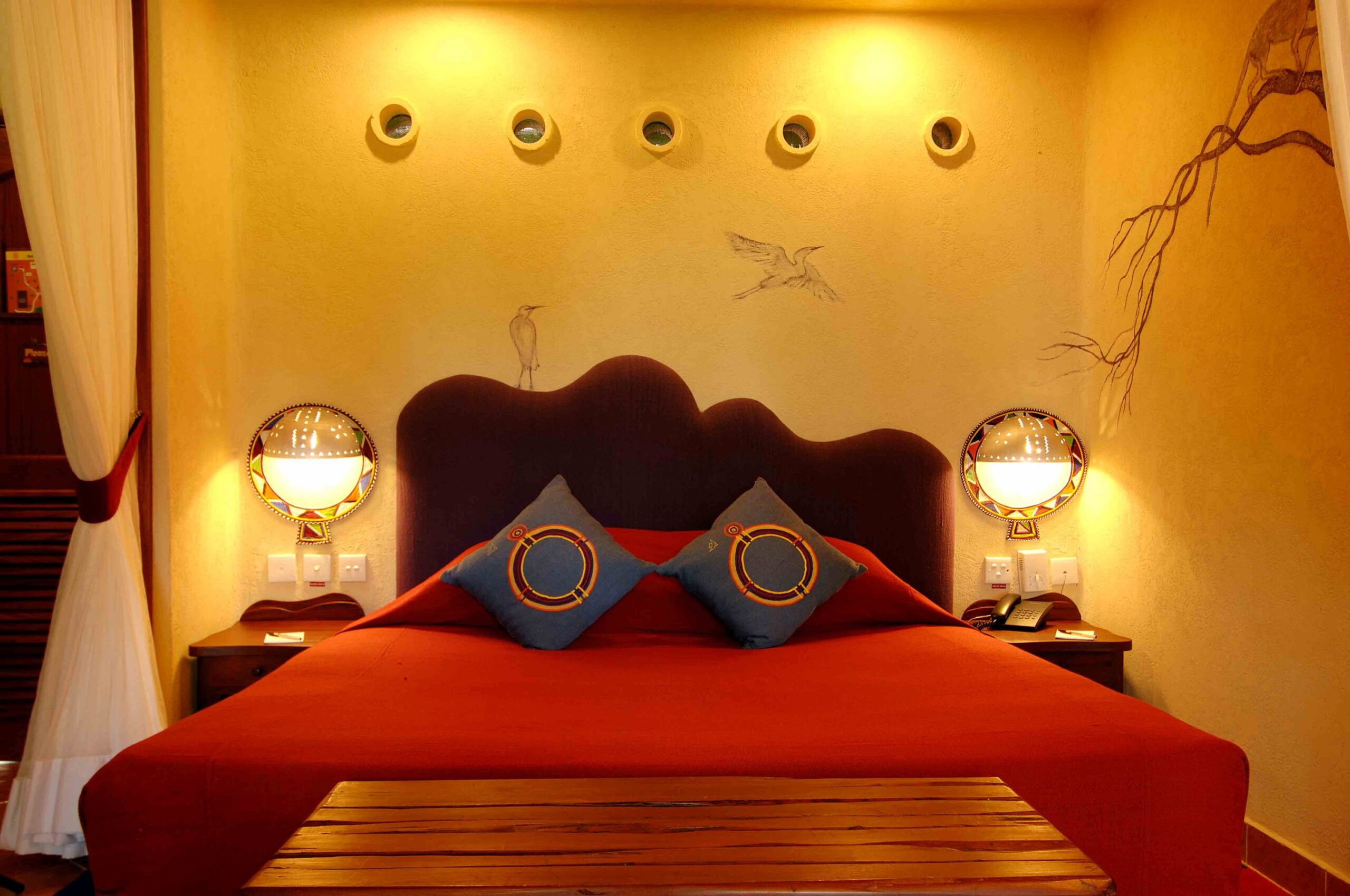 IM_KE_AMB_Amboseli-Safari-Lodge_Standard-Room-scaled