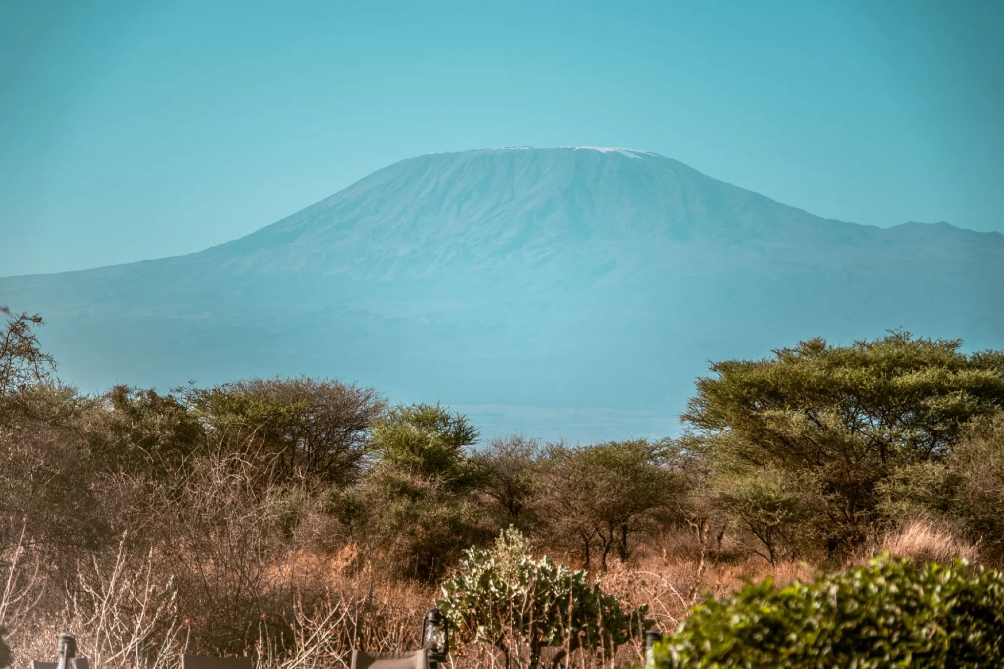IM_KE_AMB_Tulia-Amboseli-Safari-Camp_Kili-view