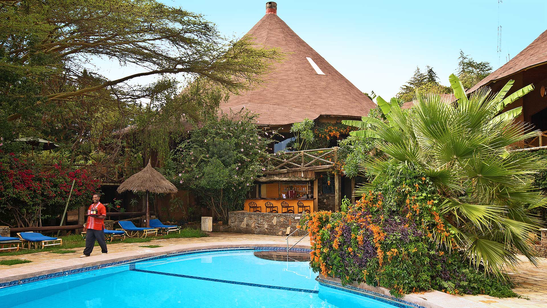 pool-and-lodge