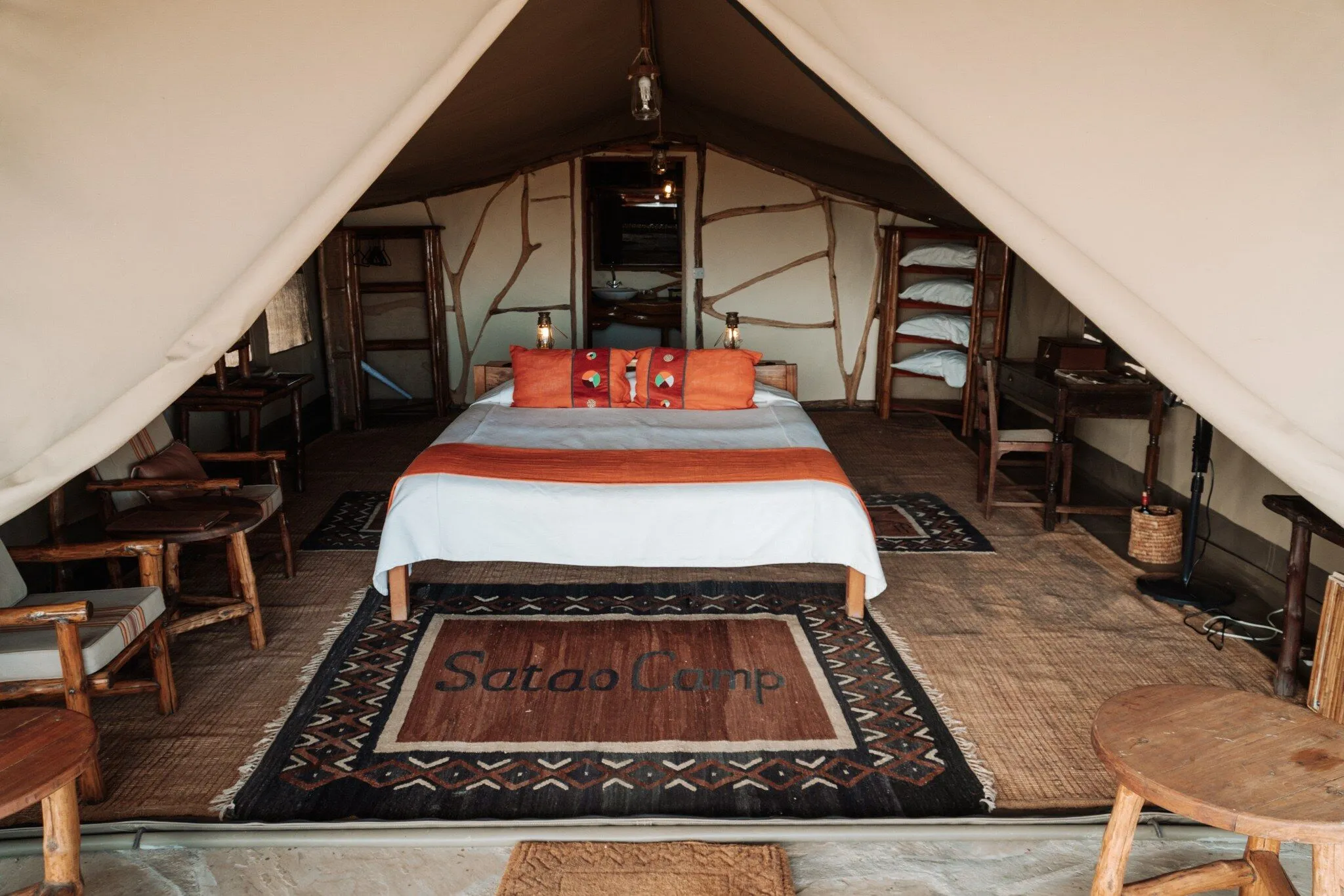 tent-inside